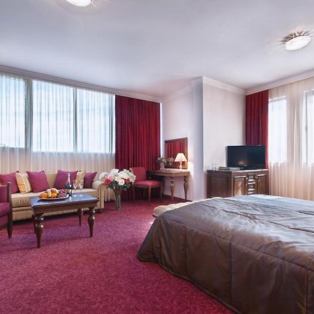 פלובדיב Hotel Chiirite מראה חיצוני תמונה