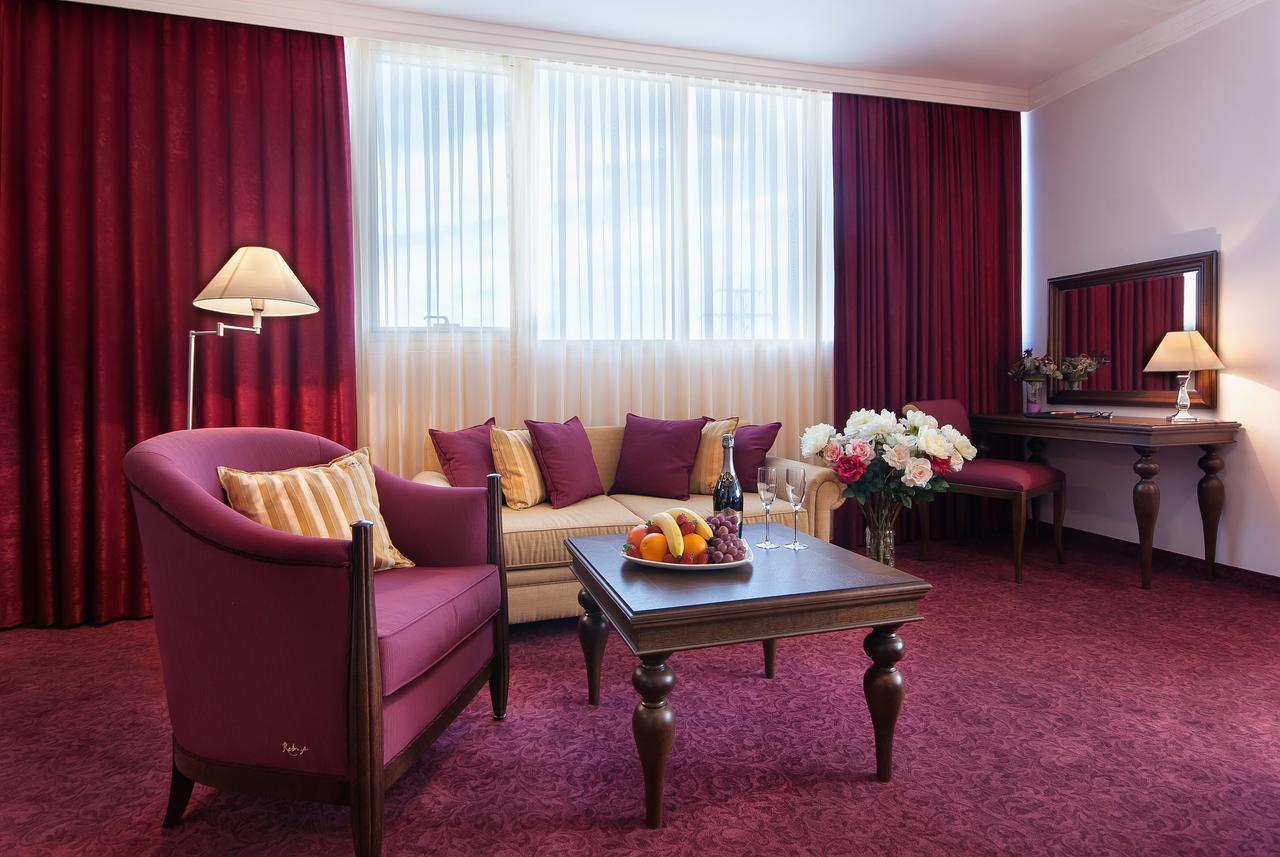 פלובדיב Hotel Chiirite מראה חיצוני תמונה