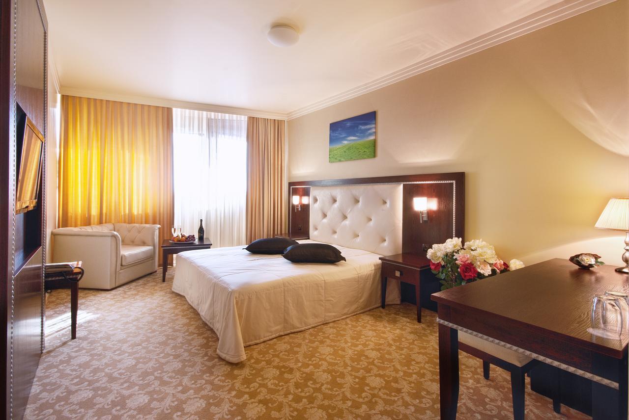 פלובדיב Hotel Chiirite מראה חיצוני תמונה