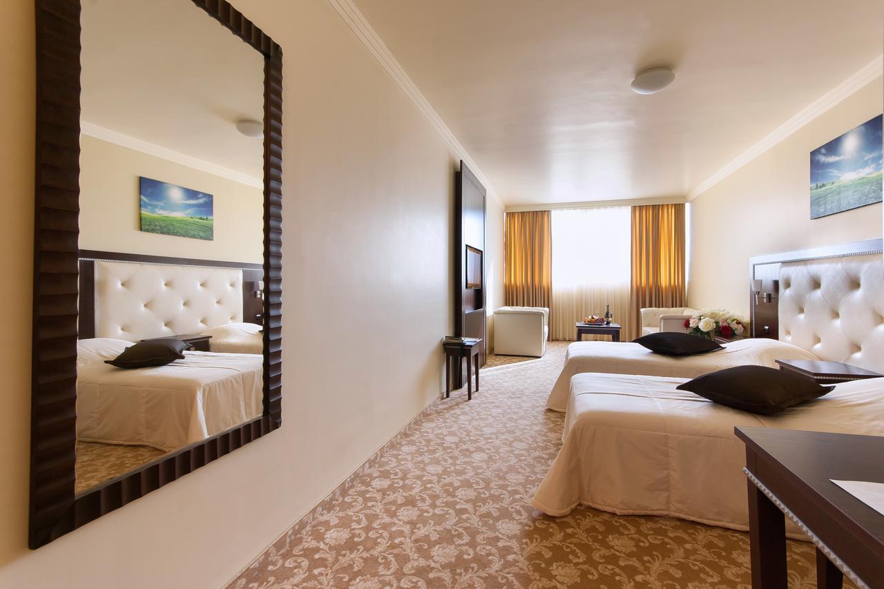 פלובדיב Hotel Chiirite מראה חיצוני תמונה